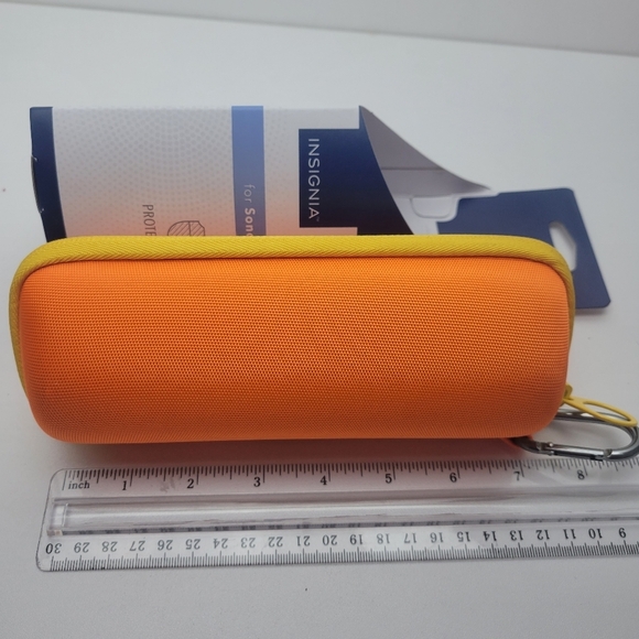 Insignia carrying case for Sonos Roam - Picture 5 of 7